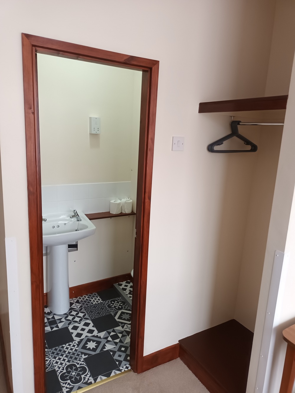 toilet